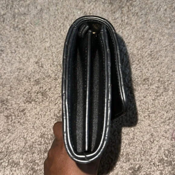 Versace Wallet on a chain. Authentic. New. - Picture 7 of 9